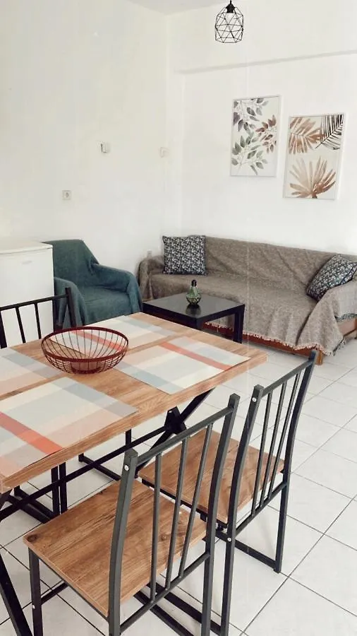 Sandy House Kriopigi Villa